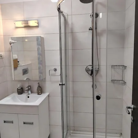 Kaan - Summerland מאמאיה